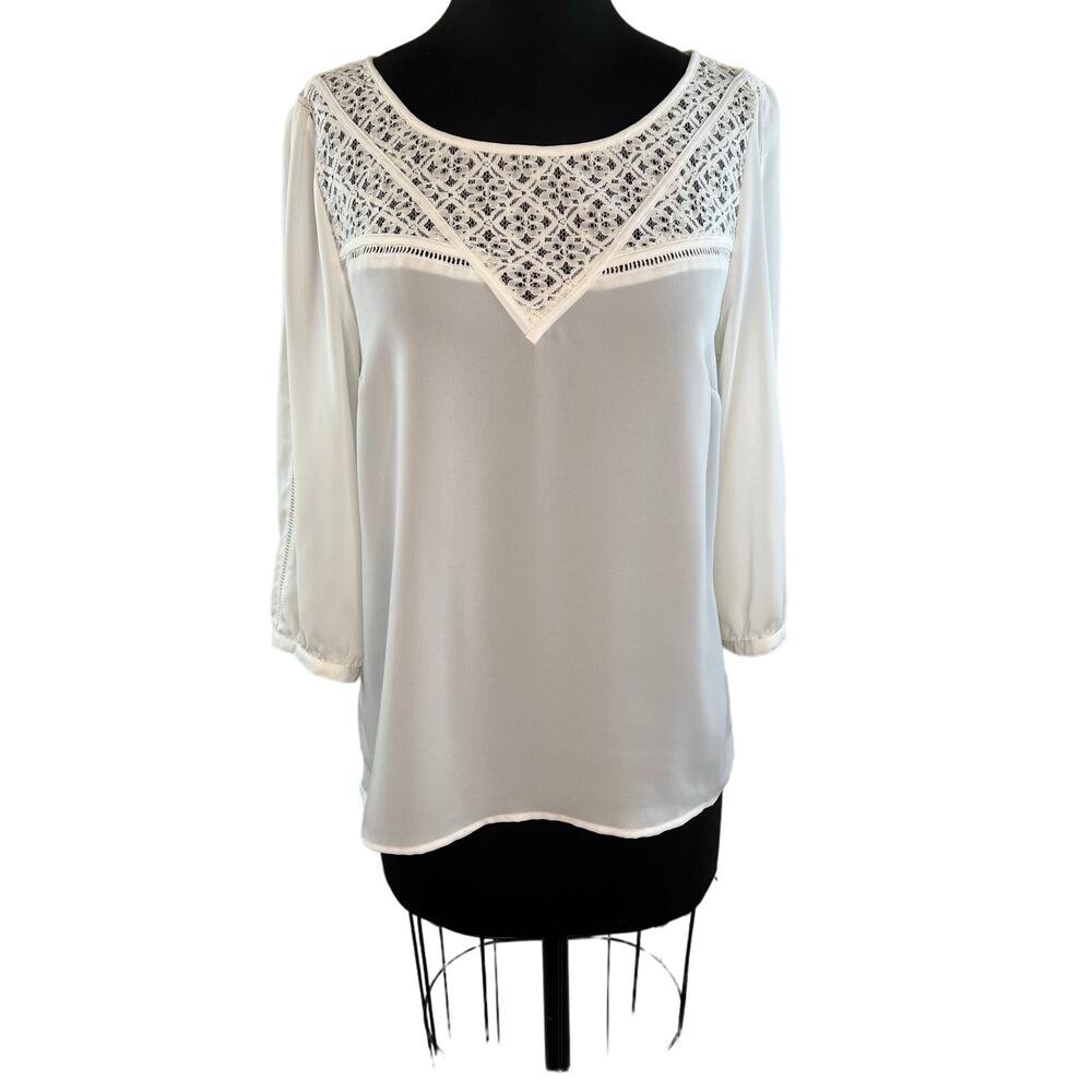 LC Lauren Conrad White Long Sleeve Lace Yoke Laser Cut Women's Blouse Size M